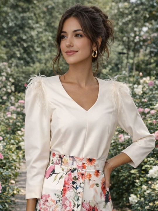 Top de Fiesta Elegante para Invitada – Diseño Exclusivo y Alta Calidad