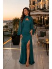 Vestido Largo Elegante Verde Esmeralda con Abertura Lateral y Capa – Moda Mujer