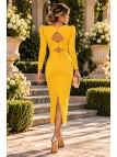 Vestido midi mostaza elegante con espalda descubierta para mujer