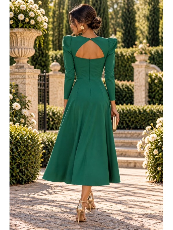 Vestido Largo Verde Esmeralda con Mangas Estructuradas y Escote Cut Out
